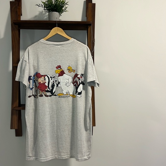 Vintage Looney Toons Tee - Picture 1 of 6